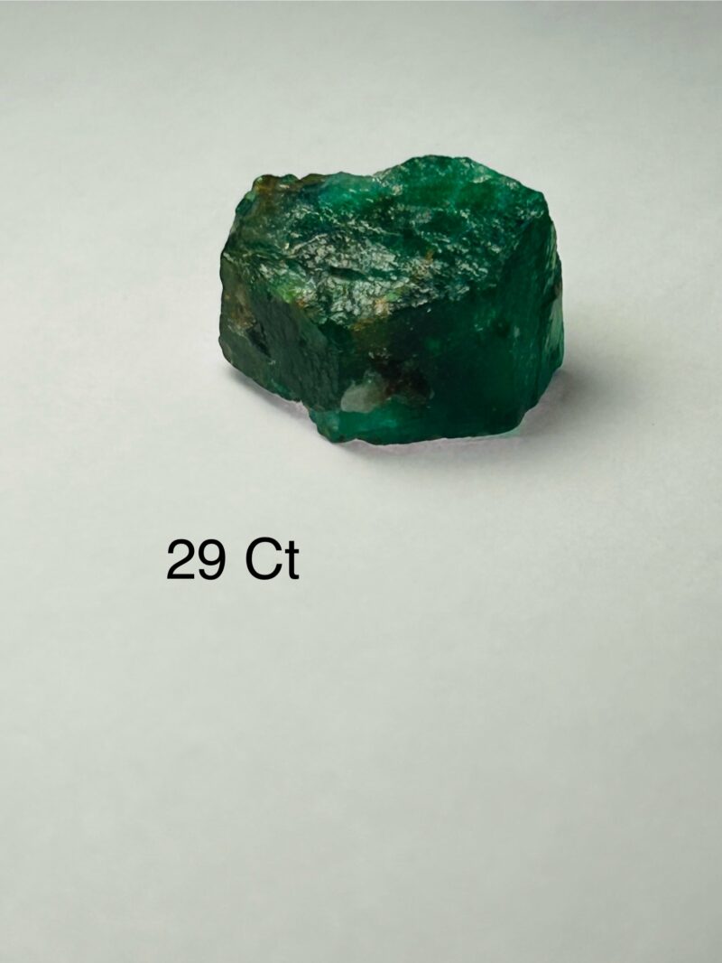 Rough Uncut Emerald A19 29 ct
