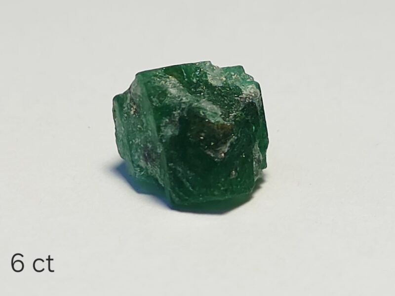 Rough Uncut Emerald A64 6ct