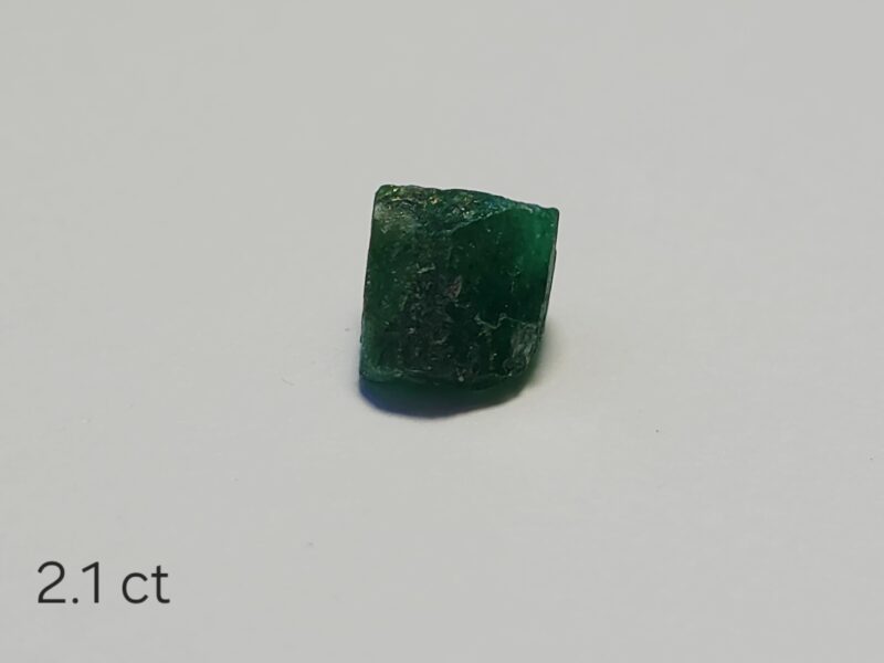 Rough Uncut Emerald A70 2.1ct
