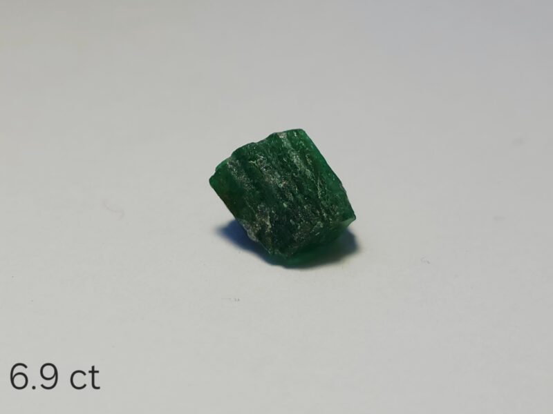 Rough Uncut Emerald A72 6.9ct
