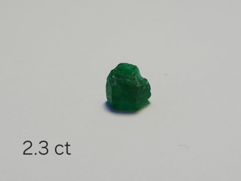 Rough Uncut Emerald A82 2.3ct