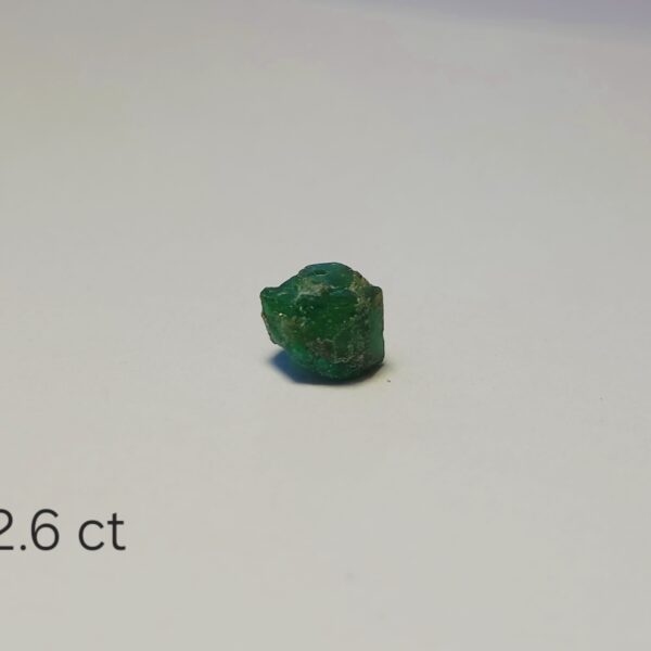 Rough Uncut Emerald A88 2.6ct