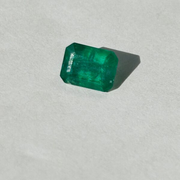 Emerald AA10 1.88ct