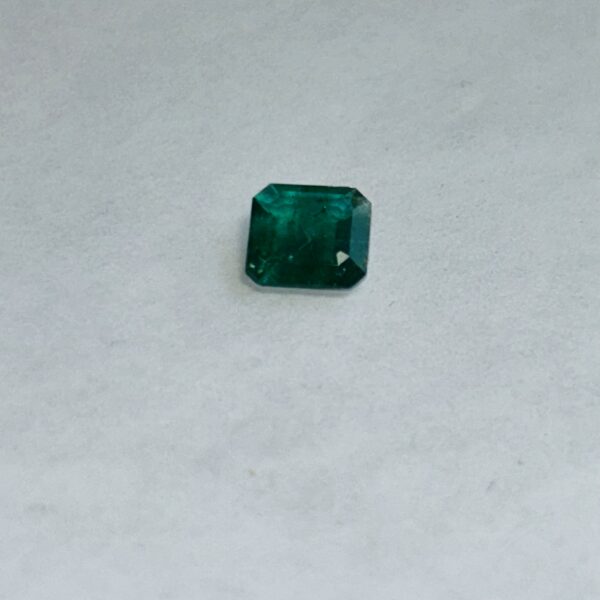 Emerald AA3 .9ct